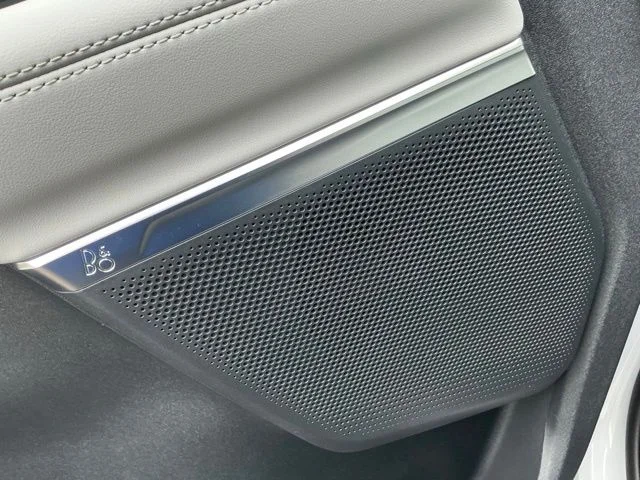 New 2026 Space Silver Metallic Ford MAX Platinum® image 20
