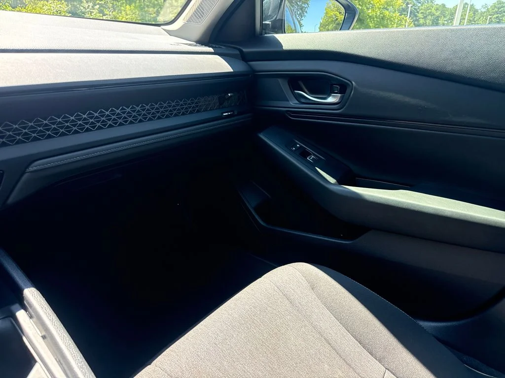 2024 Honda Accord EX - Photo 18