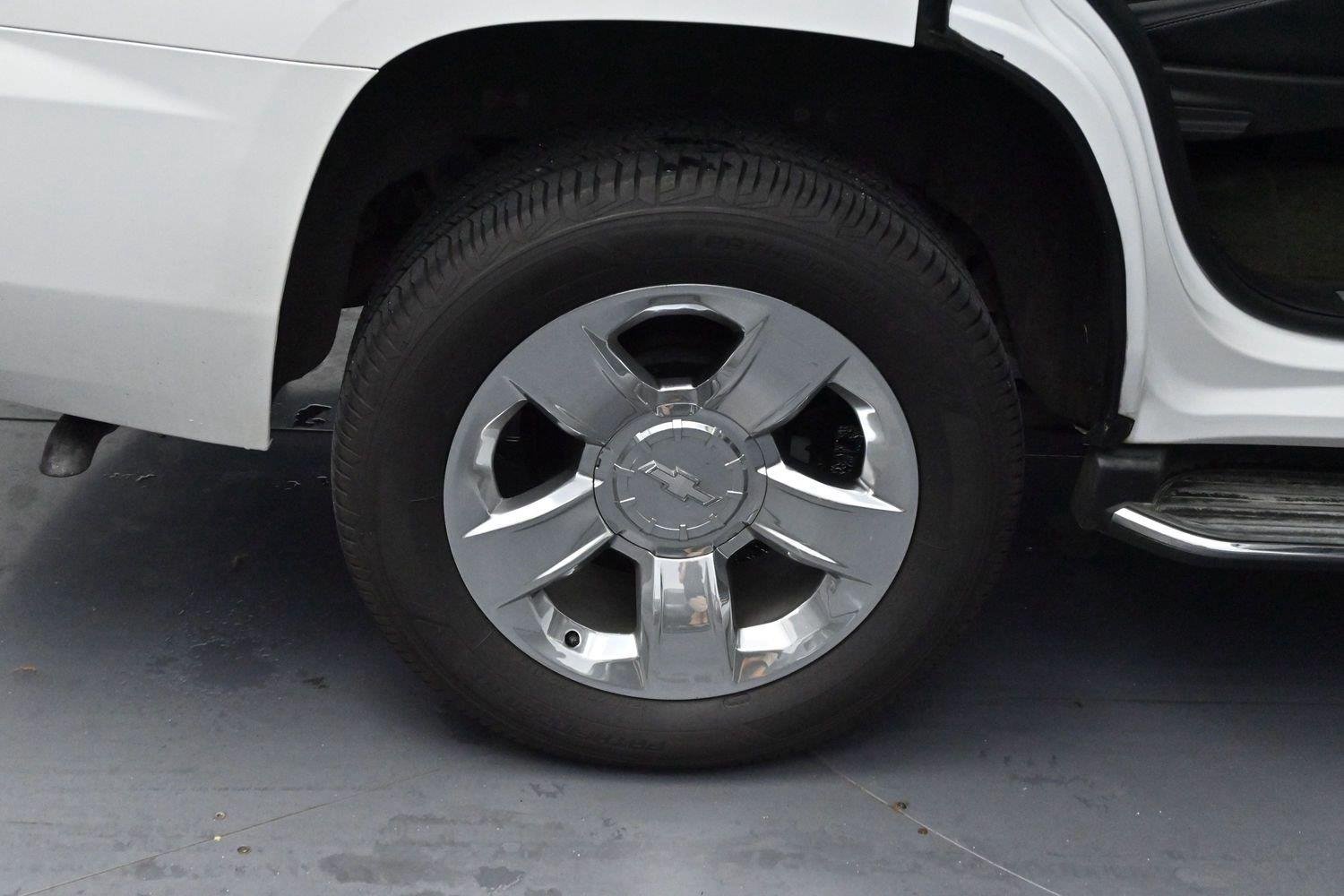 Used 2015 SUMMIT WHITE Chevrolet LTZ image 38