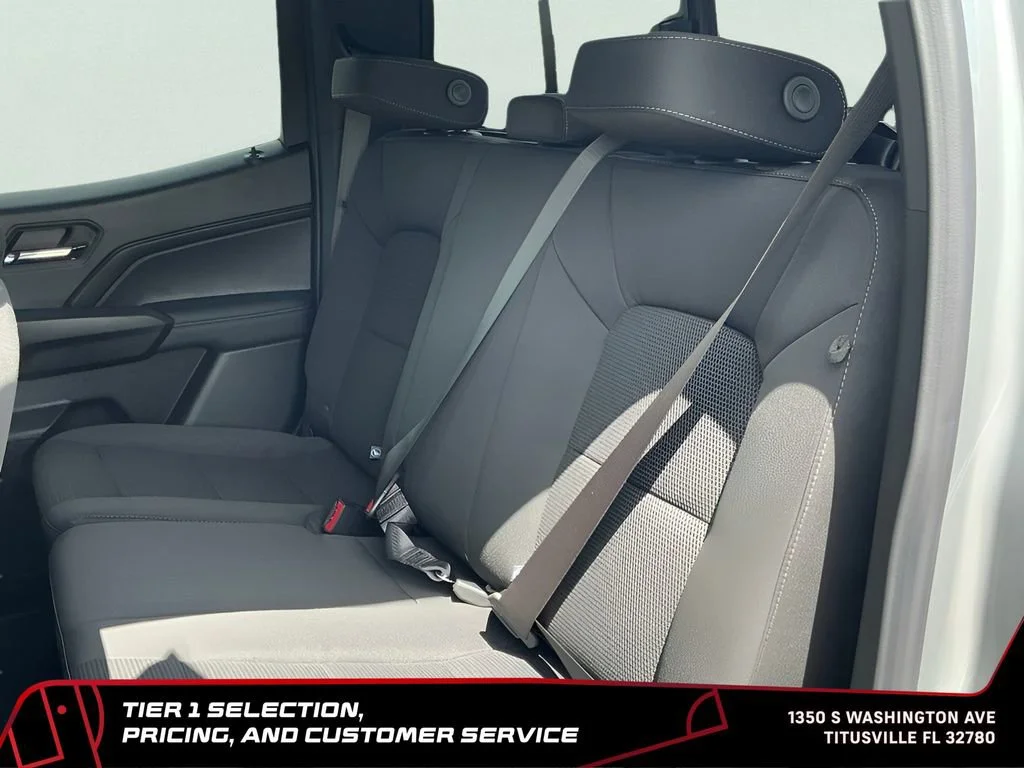 New 2026 Sterling Metallic GMC Elevation image 24