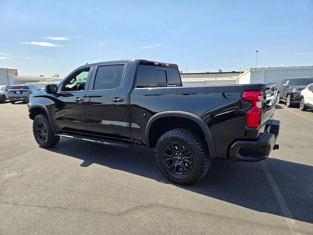 Used 2024 Black Chevrolet ZR2 image 4