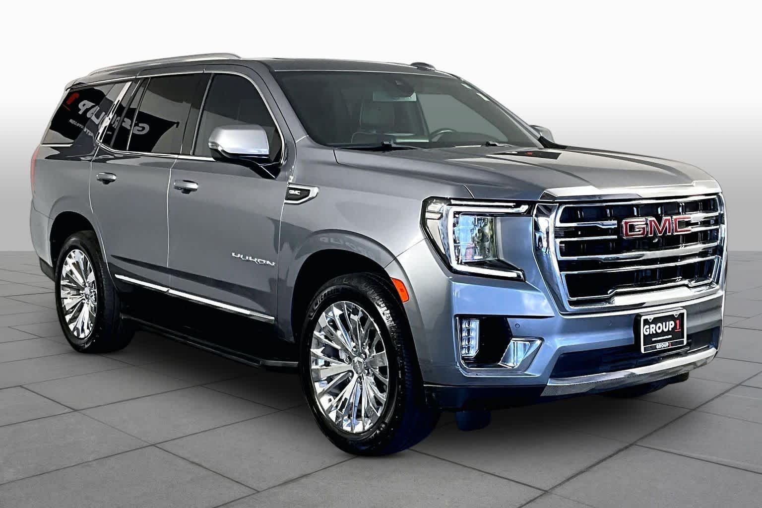 Used 2022 Satin Steel Metallic GMC SLT image 3
