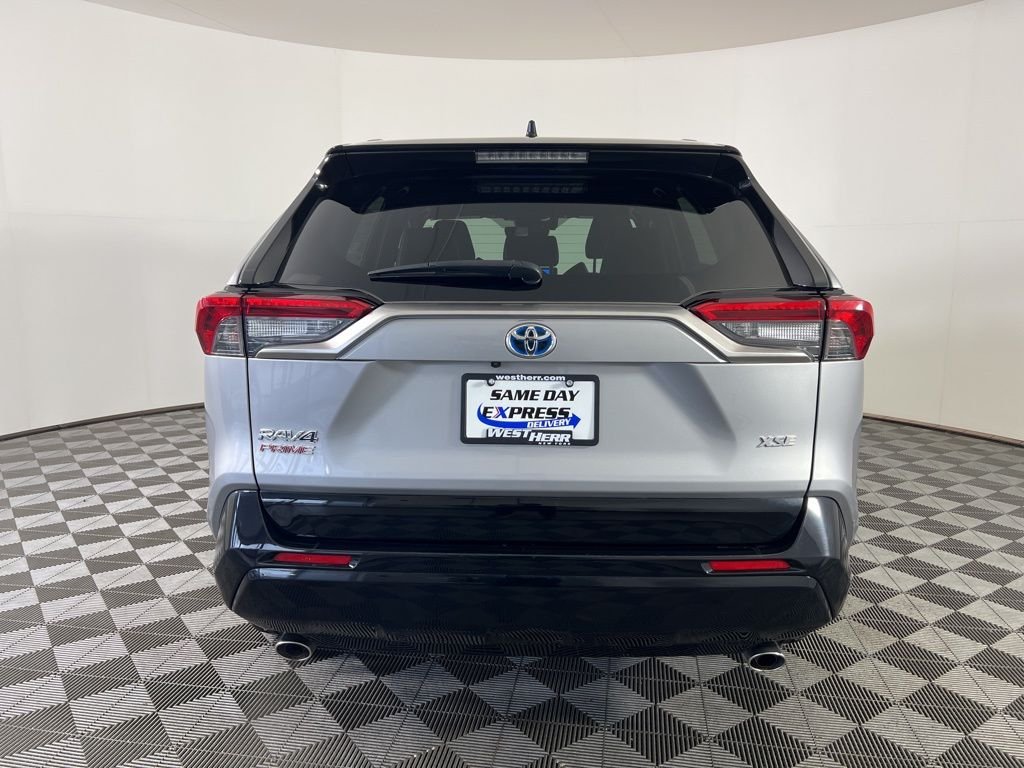 Used 2023 Silver Toyota XSE image 5
