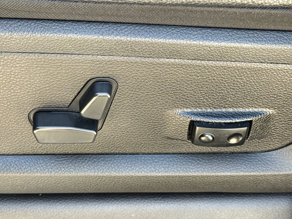 Used 2022 Gray Ram Limited image 20