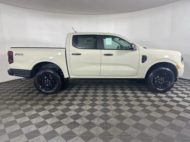 New 2025 Desert Sand Ford XLT image 2