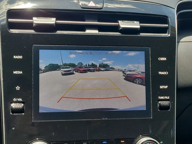 Used 2023 White Hyundai SEL image 24