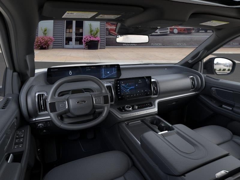 New 2026 Star White Metallic Tri-Coat Ford MAX Platinum® image 9