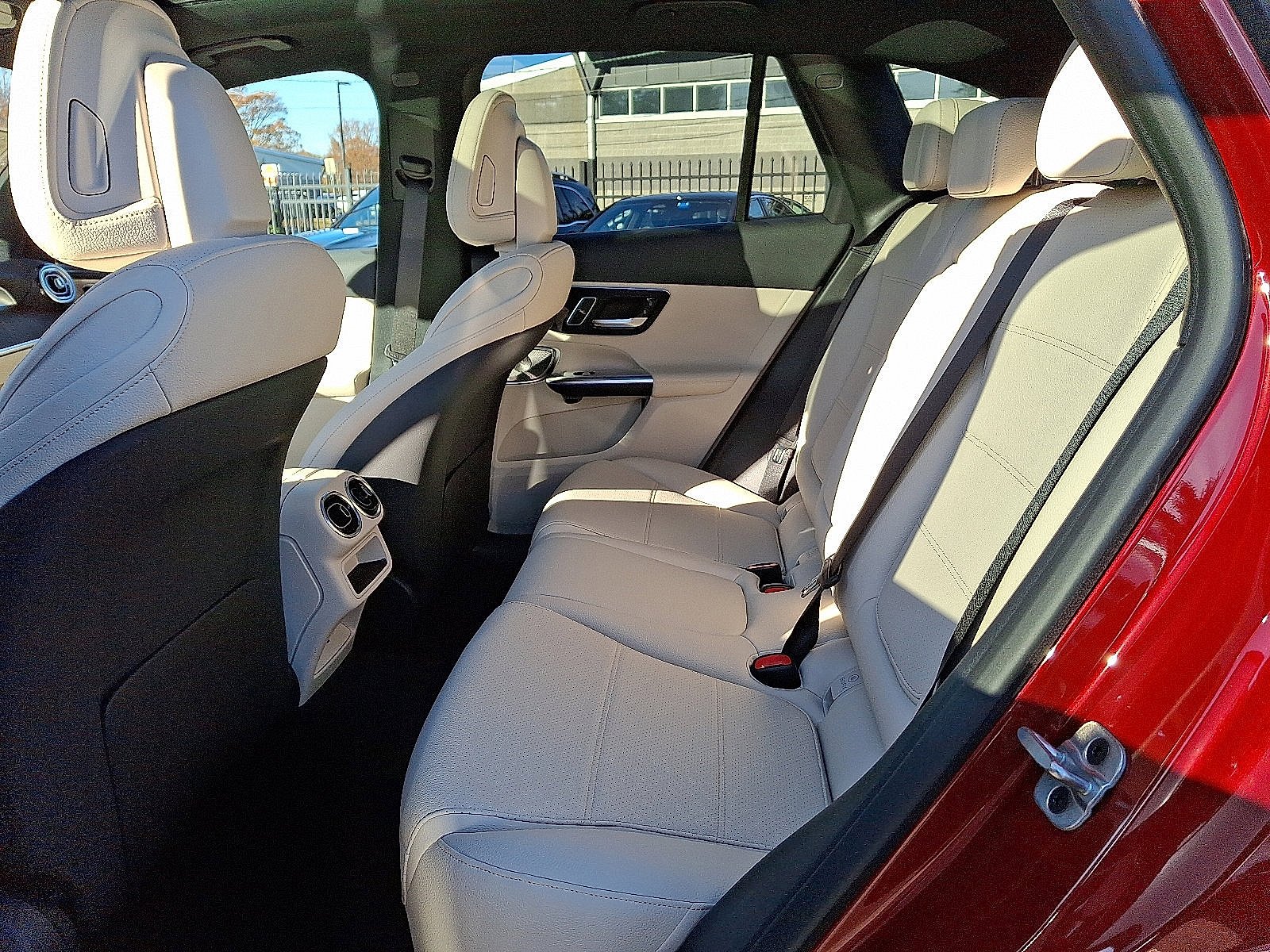 Certified Used 2026 Manufaktur Patagonia Red Metallic   993 Mercedes-Benz GLC 300 image 6