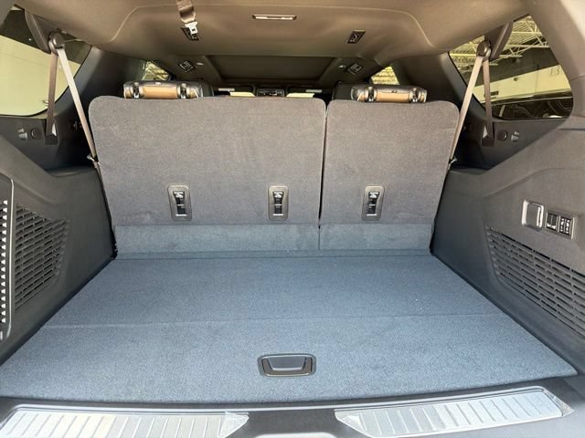 2026 GMC Yukon XL Denali Ultimate - Photo 25