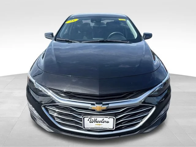 Used 2025 Mosaic Black Metallic Chevrolet 1LT image 8