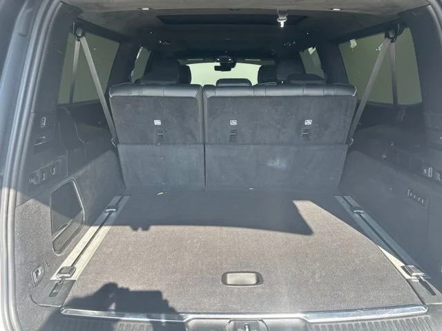Used 2023 White Jeep Series II image 24