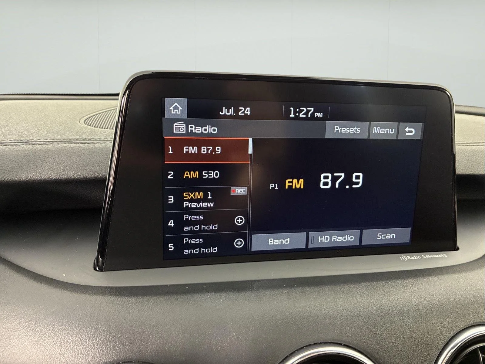 Used 2018 Snow White Pearl Kia GT2 image 24