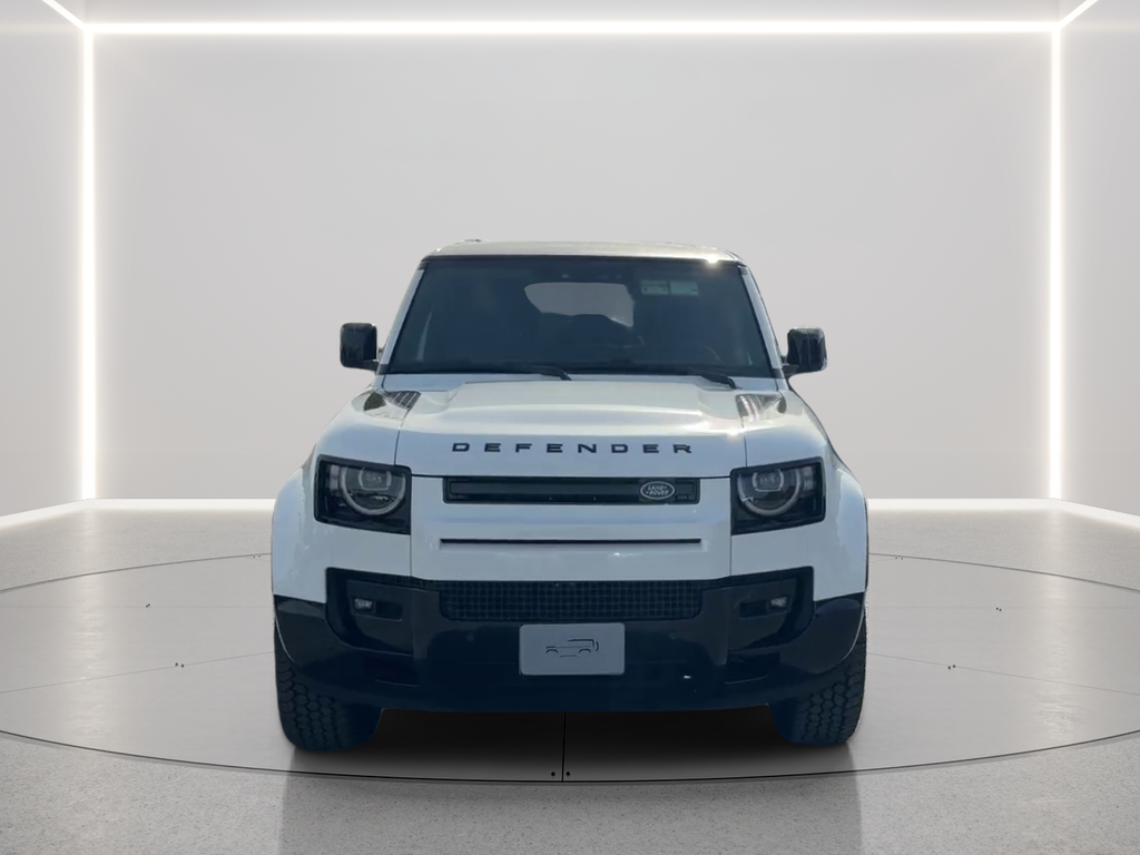 New 2026 Fuji White Land Rover X-Dynamic SE image 2
