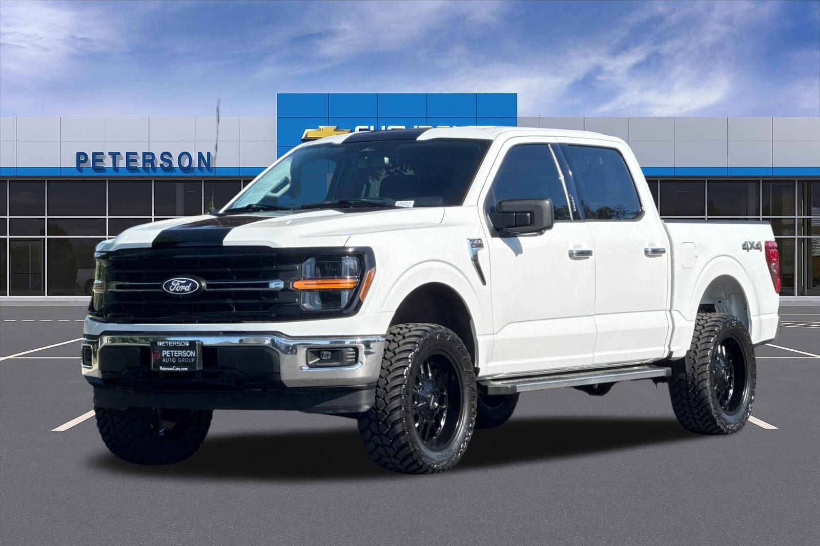 Used 2024 White Ford XLT image 8