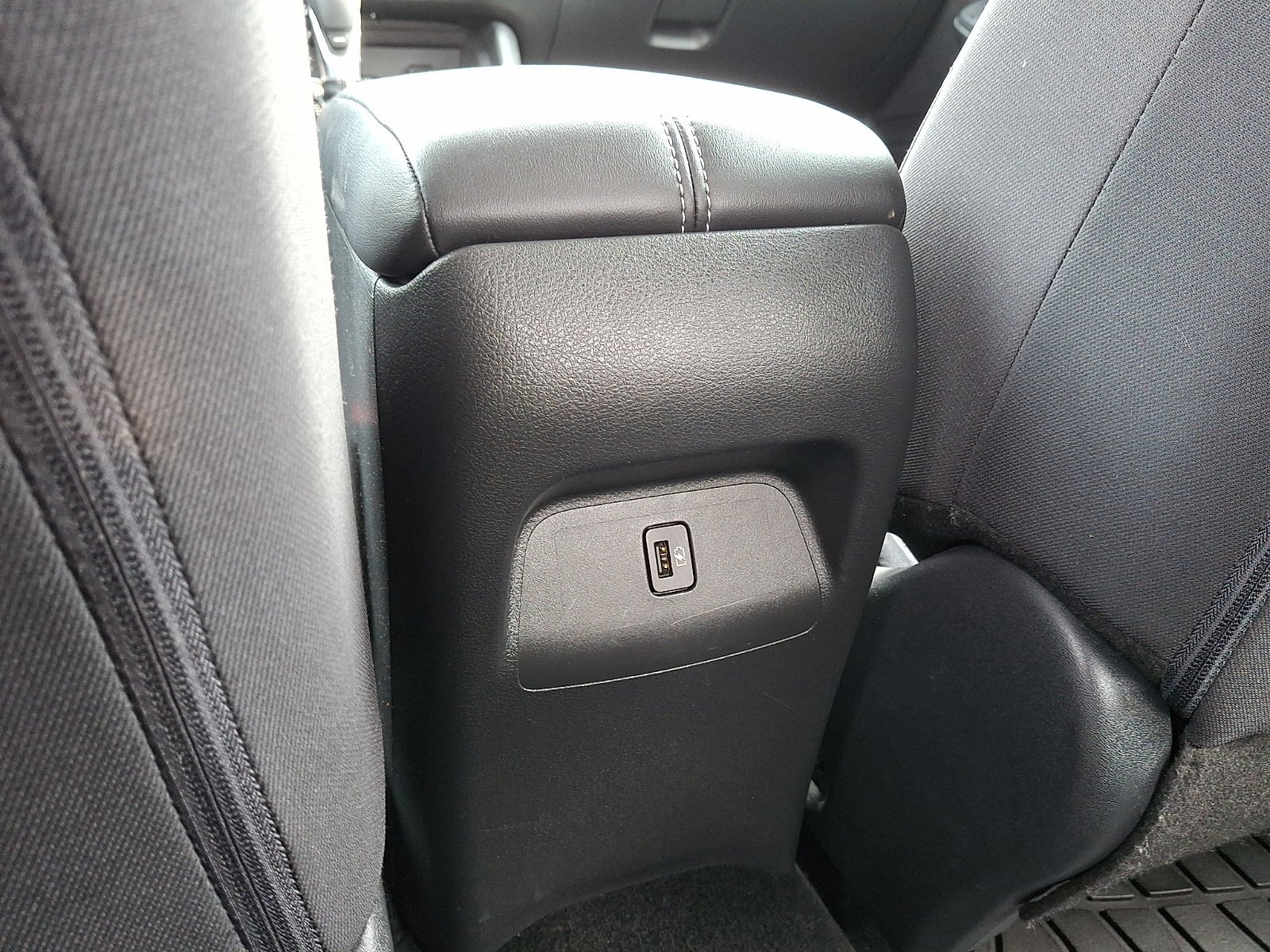 Used 2020 Aspen White Tricoat Nissan SV image 12