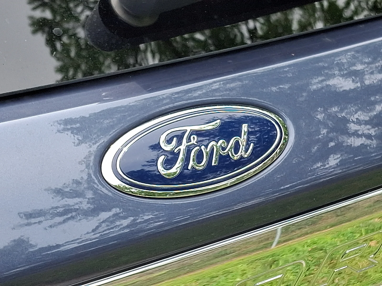 Used 2021 Blue Ford Limited image 30