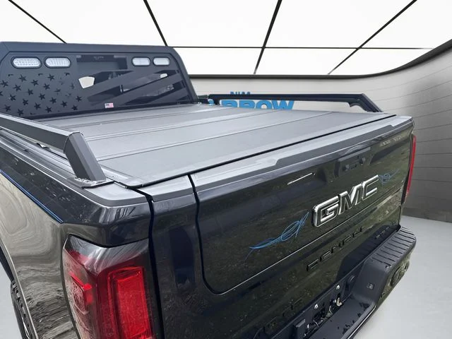 Used 2023 Silver GMC Denali image 22