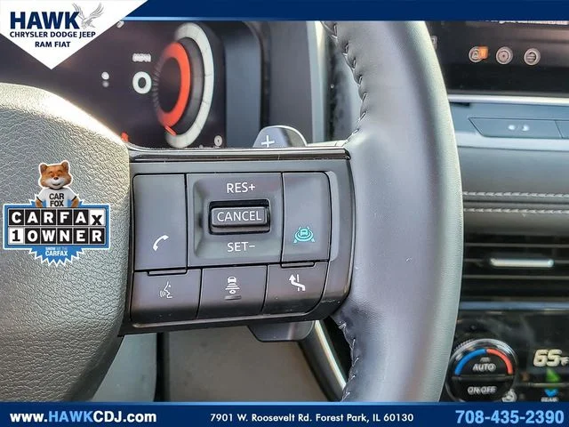 Used 2025 Black Nissan SL image 17