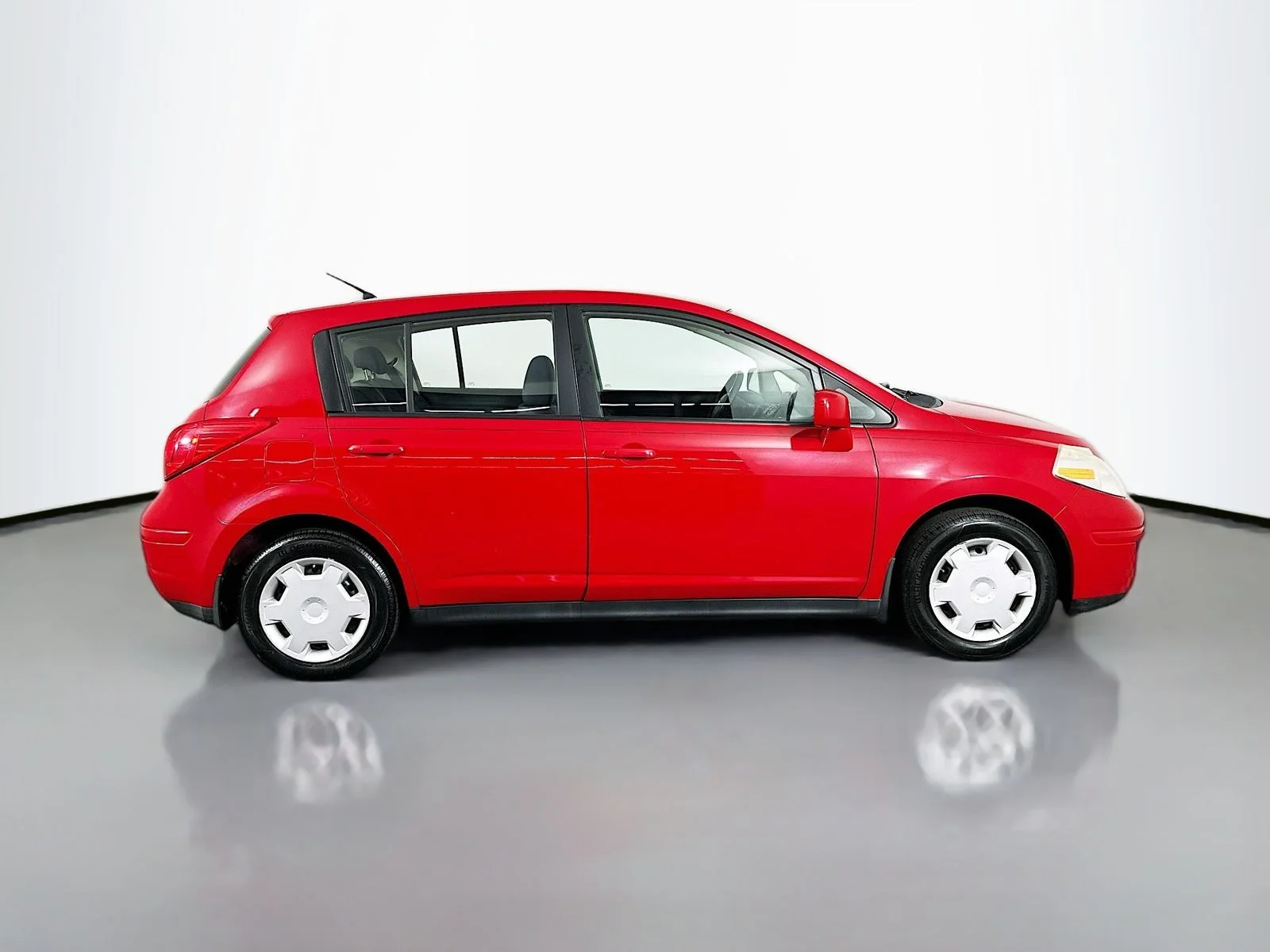 Used 2007 Red Alert Nissan 1.8 S image 8