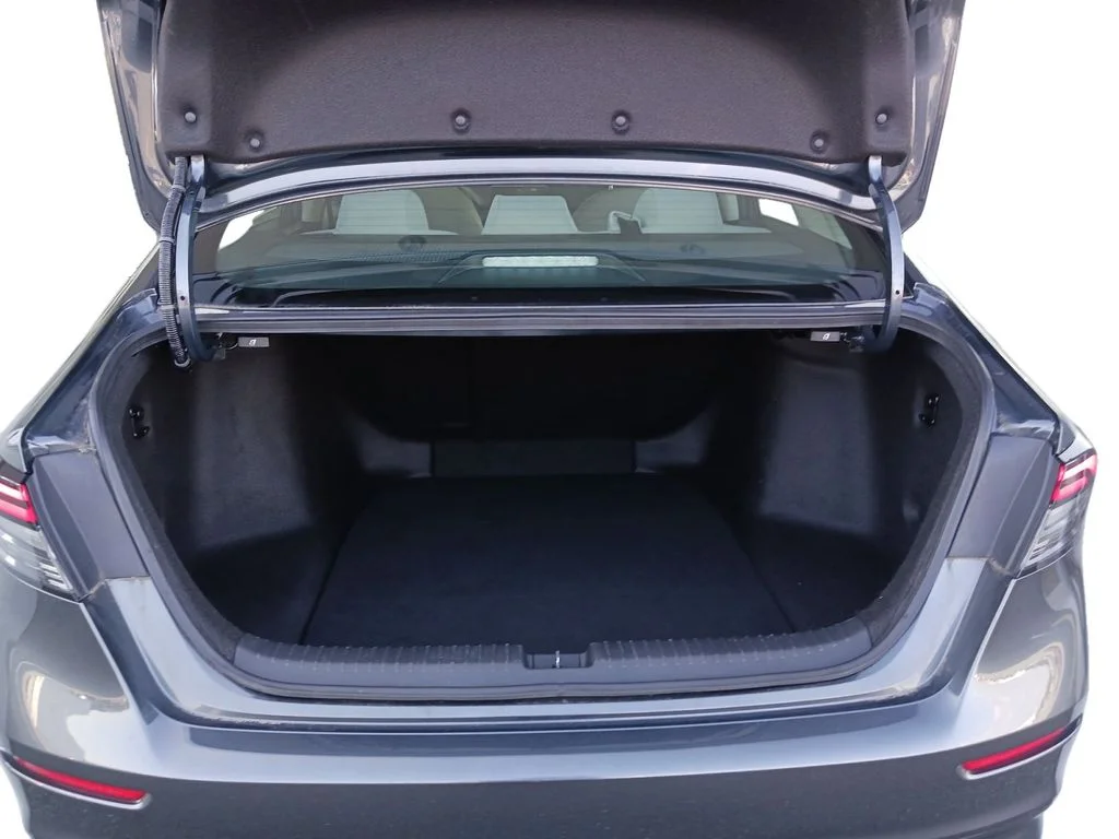 Used 2023 Gray Honda EX image 13