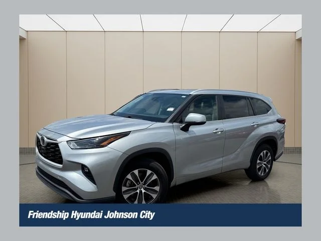 Used 2024 Silver Toyota XLE image 1