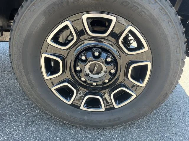 New 2026 Agate Black Metallic Ford F-250® Platinum® image 38