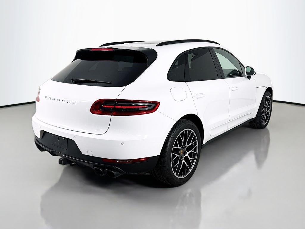 Certified Used 2018 White Porsche  image 9