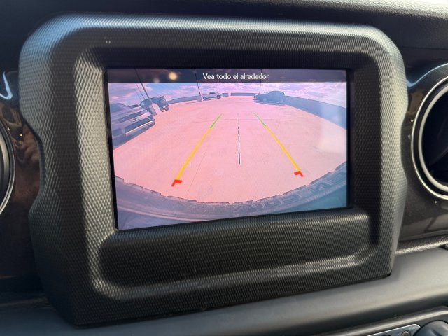 Used 2019 White Jeep Unlimited Sport Altitude image 22