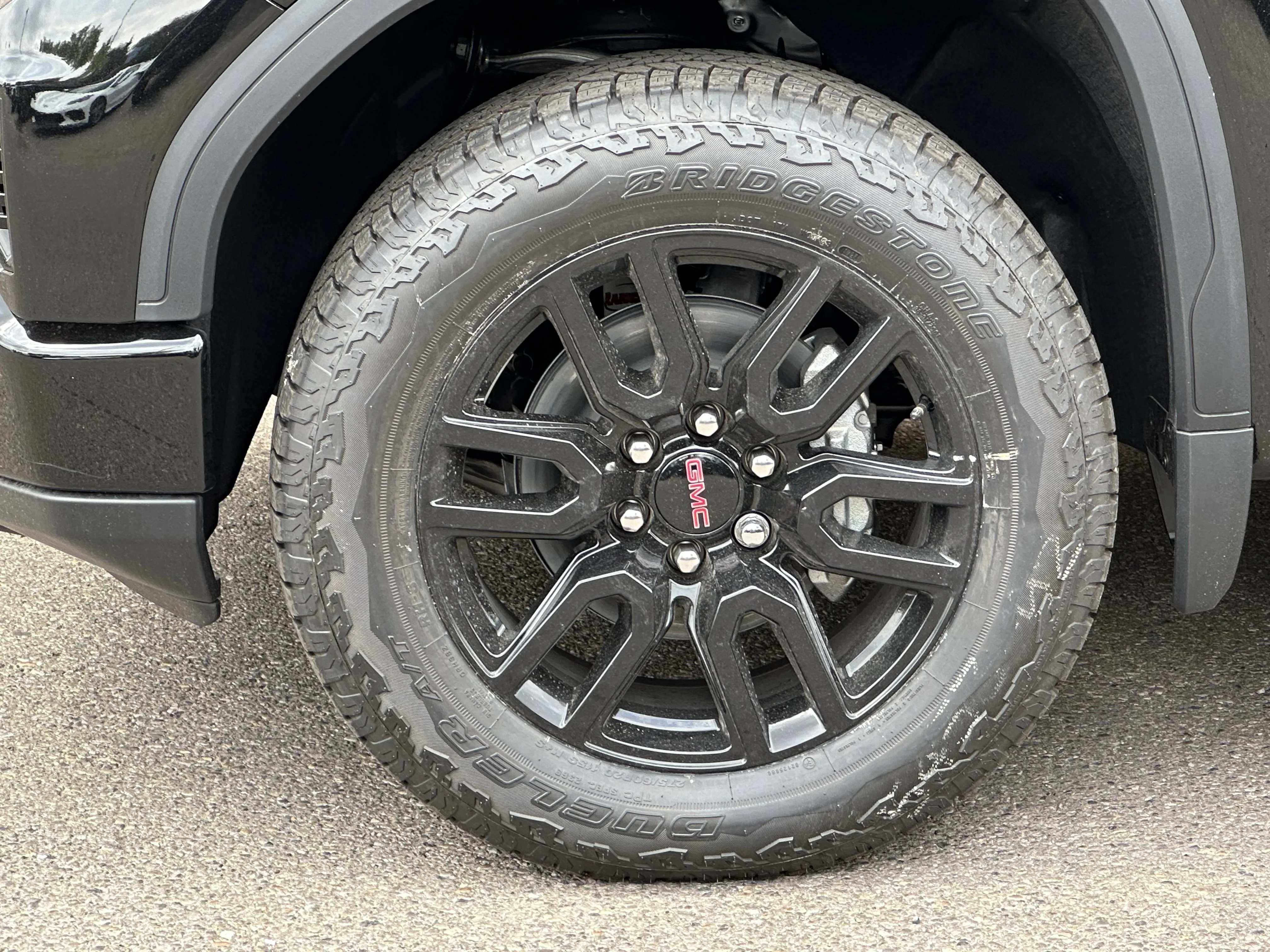 New 2026 Onyx Black GMC Elevation image 6