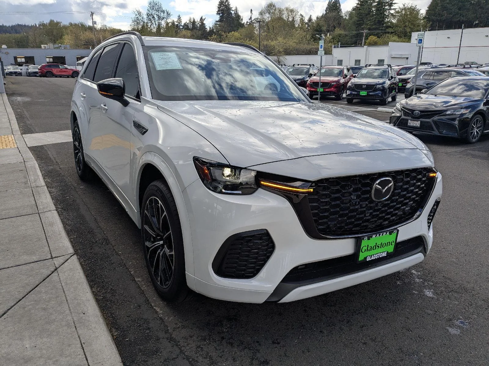 New 2026 Rhodium White Premium Mazda 3.3 Turbo S Premium AWD image 8