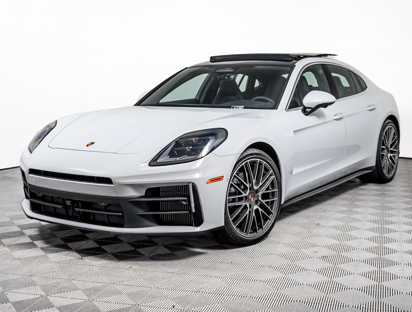 2026 Porsche Panamera