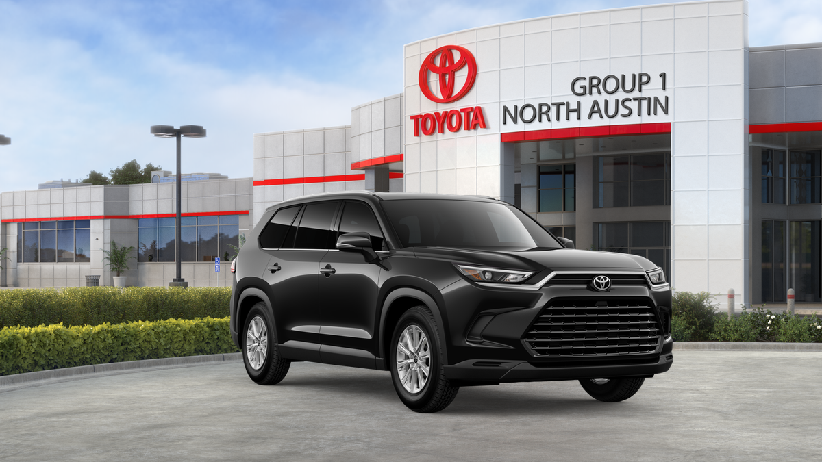 New 2026 Midnight Black Metallic Toyota XLE image 23