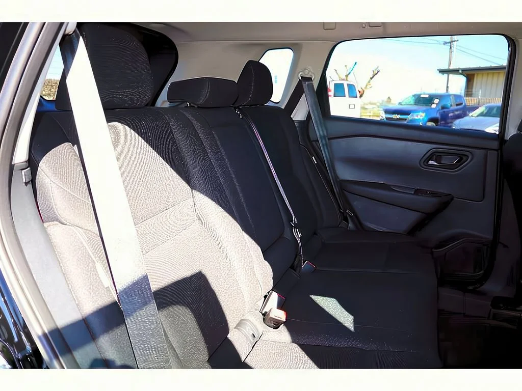 2024 Nissan Rogue S - Photo 25