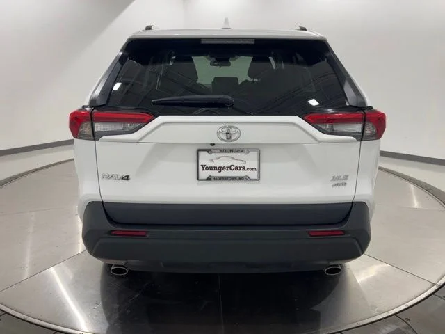 Certified Used 2023 Ice Toyota XLE image 3