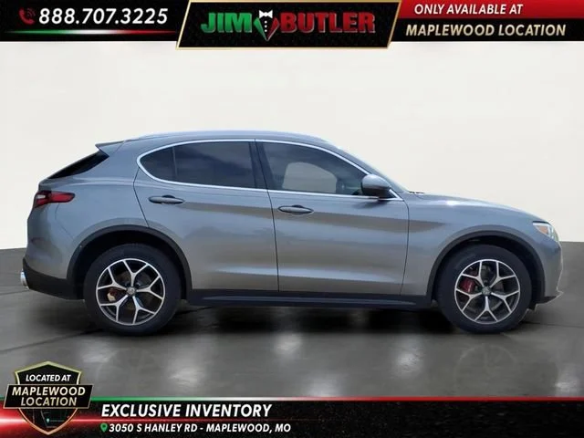 Used 2019  Alfa Romeo Ti image 6