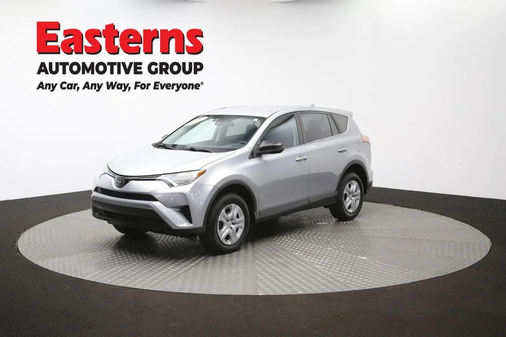 Used 2018 Silver Toyota LE image 54