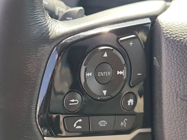 Used 2019 White Honda Touring 7-Passenger image 29