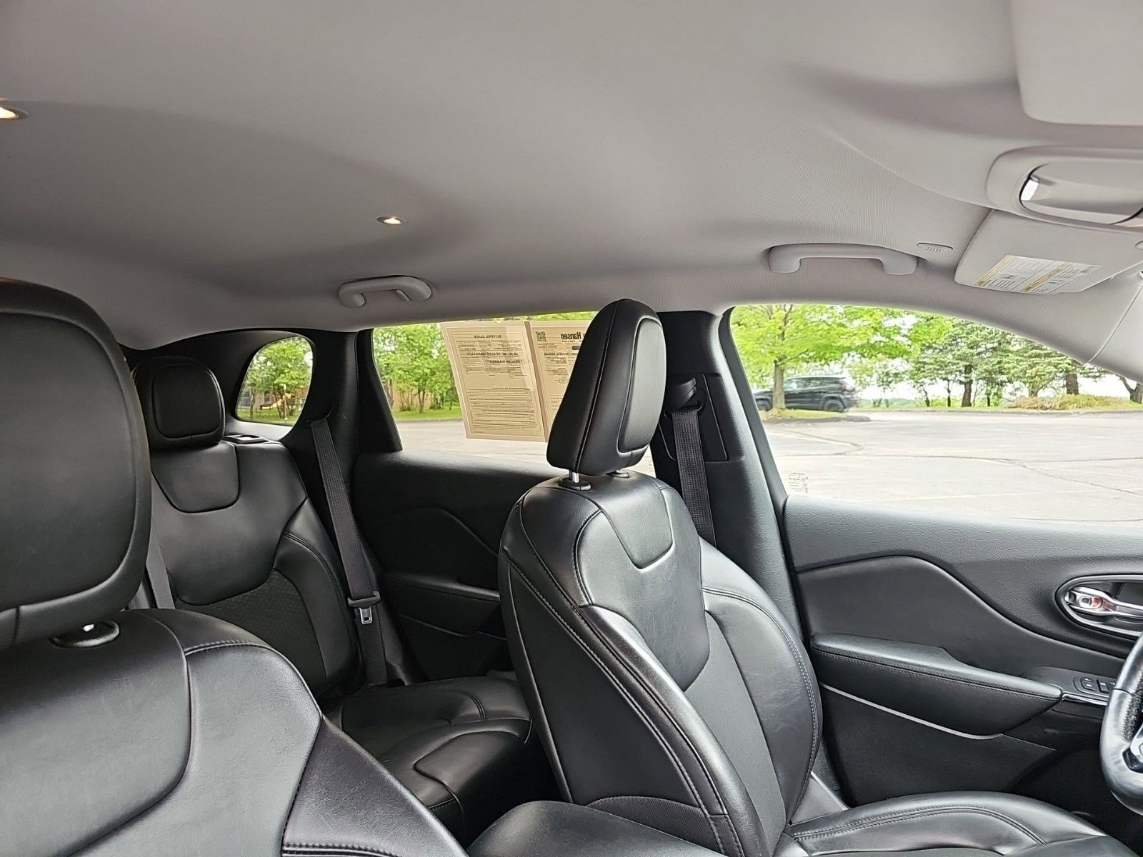 Used 2020 Velvet Red Pearlcoat Jeep Altitude image 12