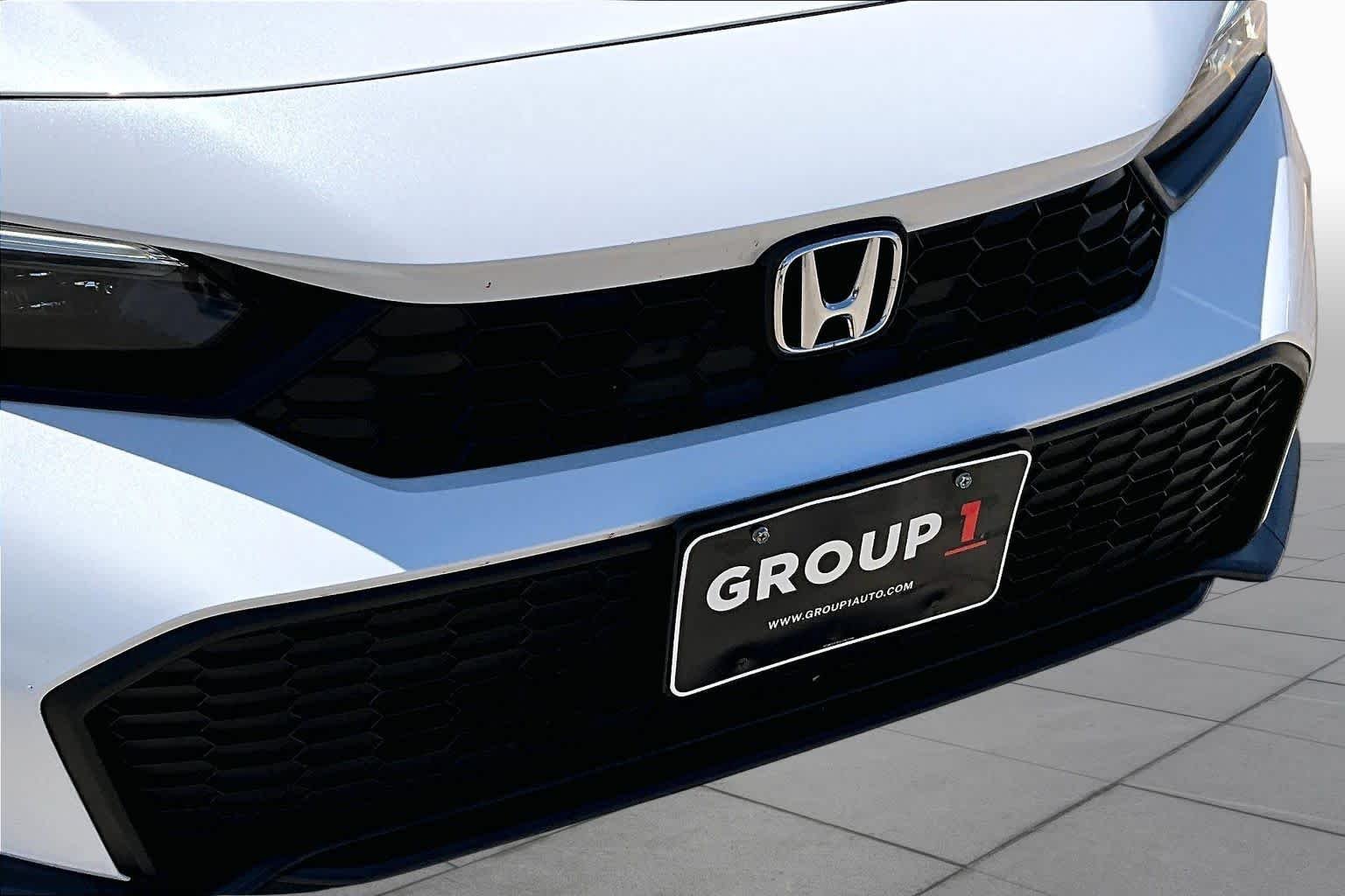 Used 2025 Platinum White Pearl Honda Sport image 28