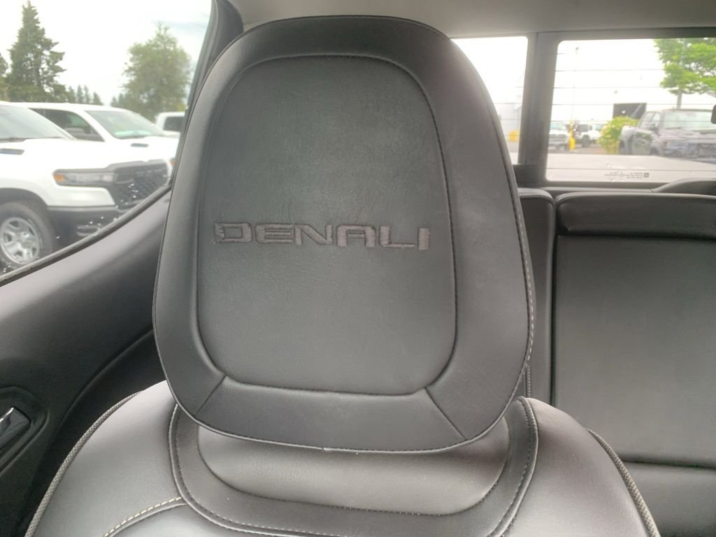 Used 2018 Summit White GMC Denali image 28