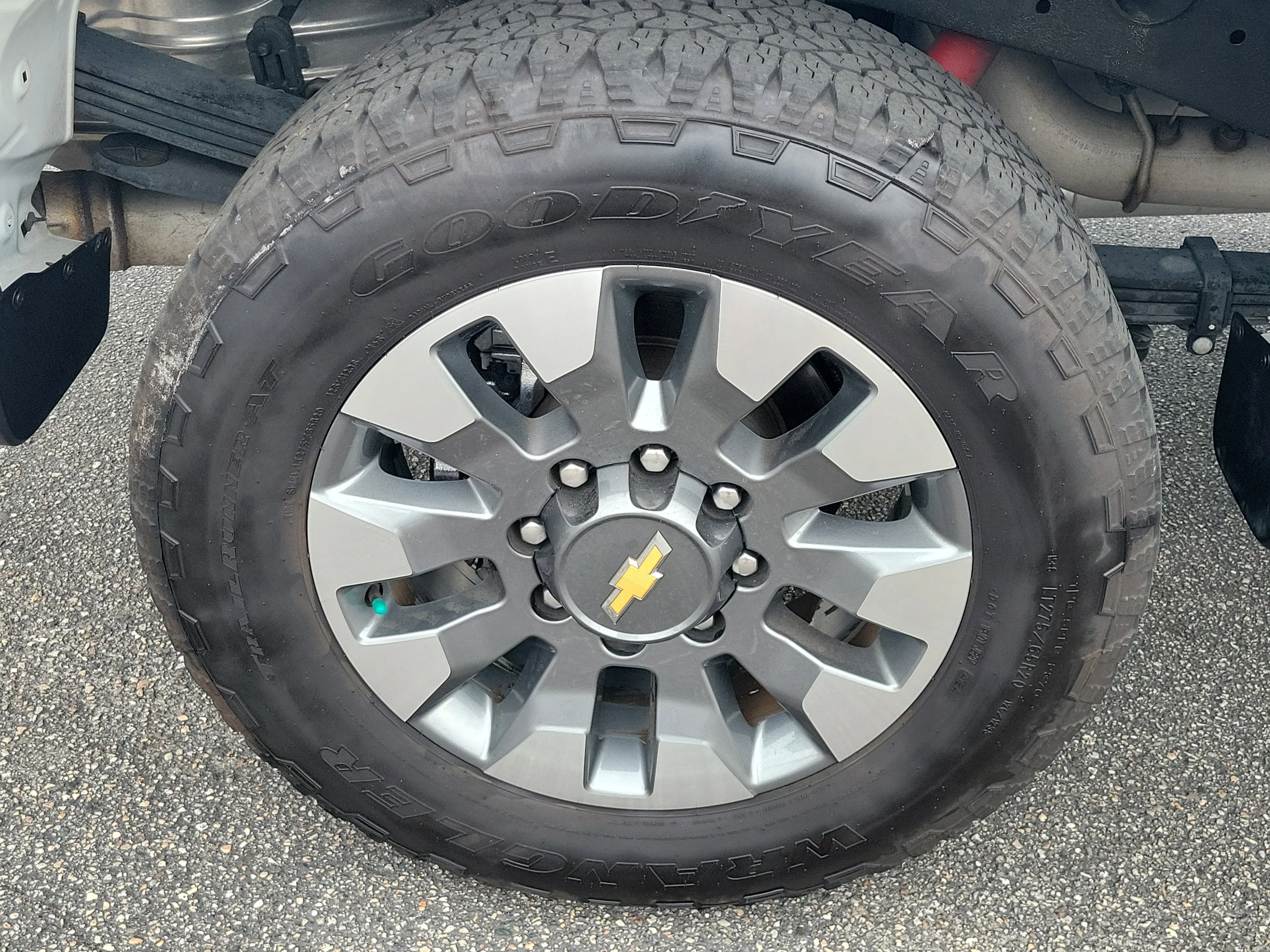 Used 2025 Summit White Chevrolet Custom image 10
