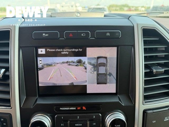 Used 2019 White Platinum Clearcoat Metallic Ford LARIAT image 16