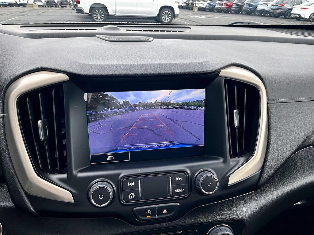Used 2023 Sterling Metallic GMC Denali image 18