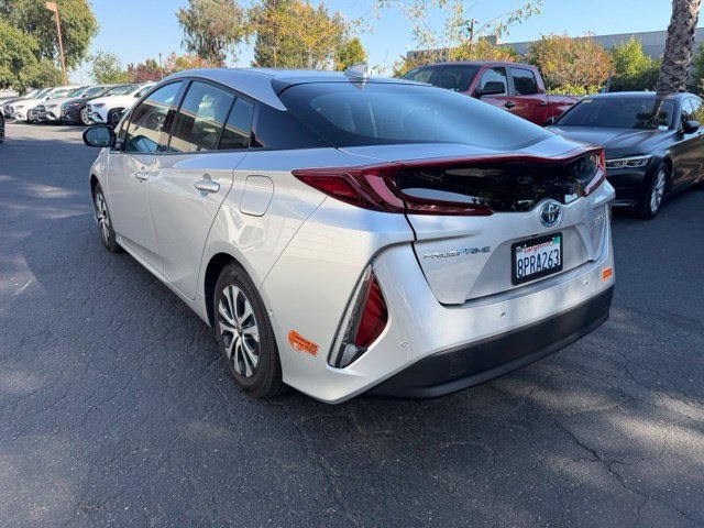 Used 2020 Classic Silver Metallic Toyota Limited 5D Hatchback image 5