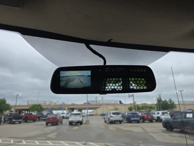 Used 2024 White GMC Work Van image 9