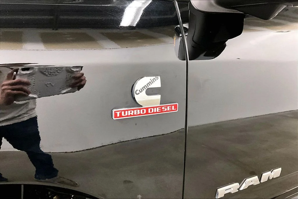 Used 2024 Black Ram Laramie image 25