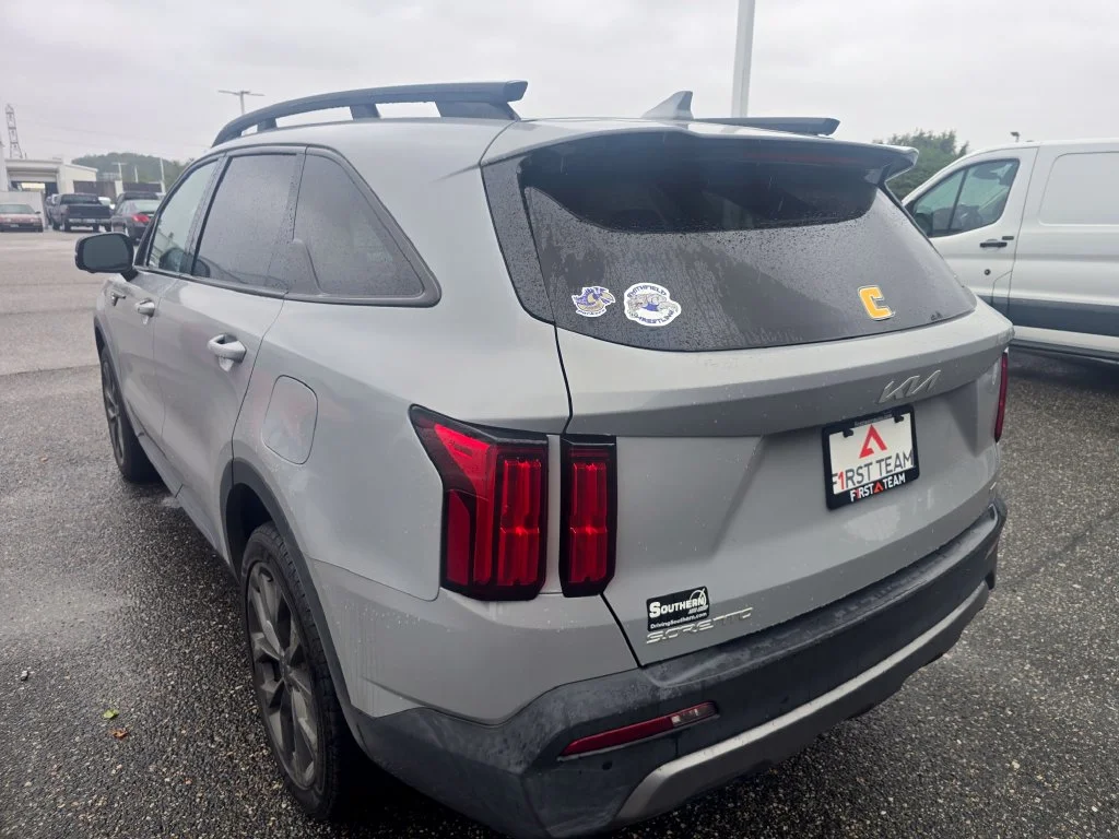 Used 2023 Gray Kia X-Line SX Prestige image 7