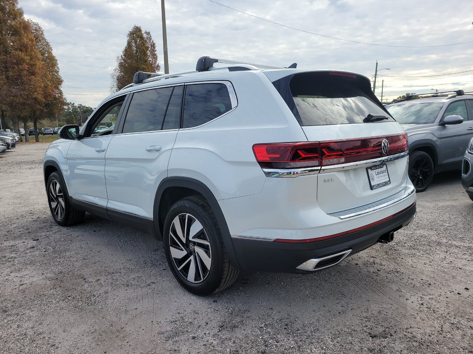 2026 Volkswagen Atlas SEL - Photo 9