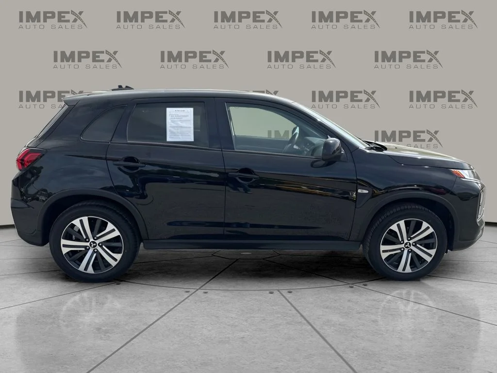 Used 2024 Black Mitsubishi 2.0 ES image 6