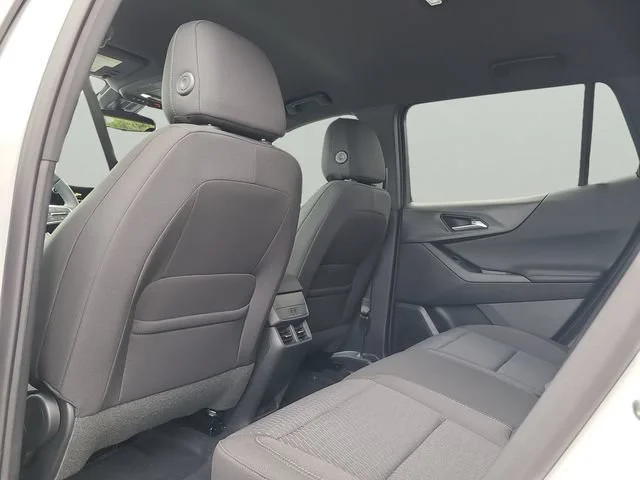 New 2027 Summit White Chevrolet LT image 10